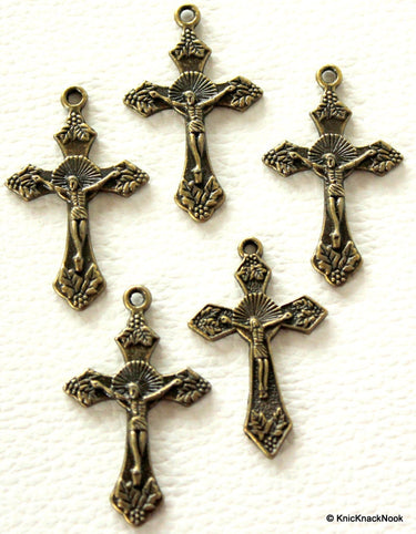 5 x Antique Bronze Jesus On a Cross Charms
